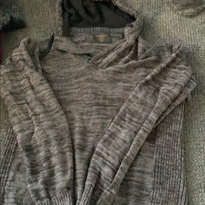 Men’s hooded sweater